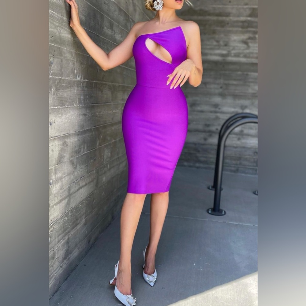 Off The Shoulder Bodycon Midi dress.